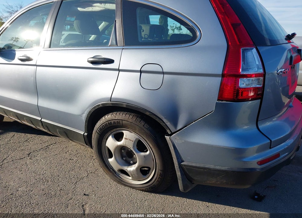 2011 HONDA CR-V LX VIN: 3CZRE3H38BG704058
