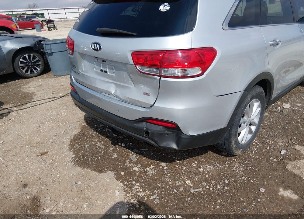 2016 KIA SORENTO 2.4L LX VIN: 5XYPG4A33GG183313