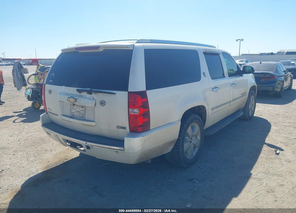 2010 CHEVROLET SUBURBAN 1500 LTZ VIN: 1GNUCKE01AR250266