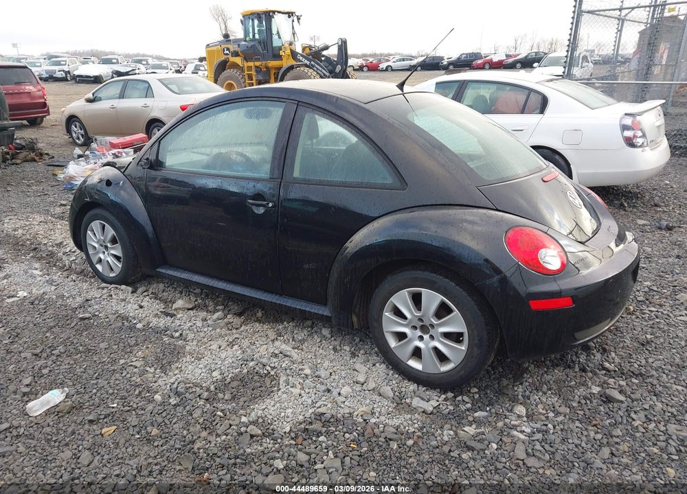 2010 VOLKSWAGEN NEW BEETLE 2.5L VIN: 3VWPG3AG5AM009392
