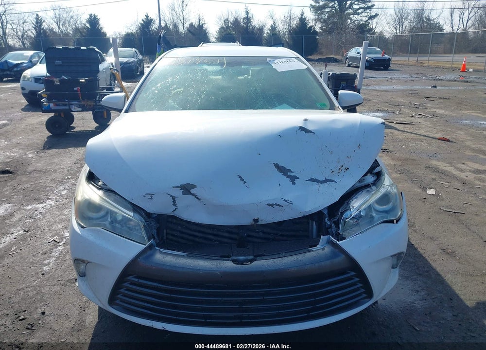2015 TOYOTA CAMRY LE VIN: 4T1BF1FK4FU915517