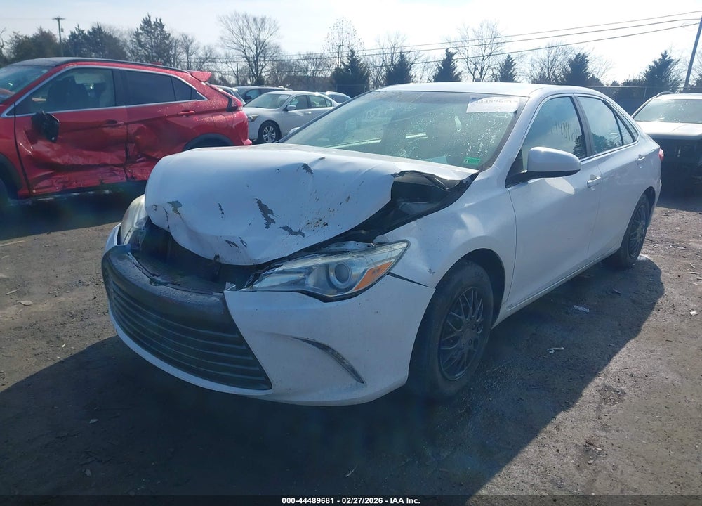 2015 TOYOTA CAMRY LE VIN: 4T1BF1FK4FU915517