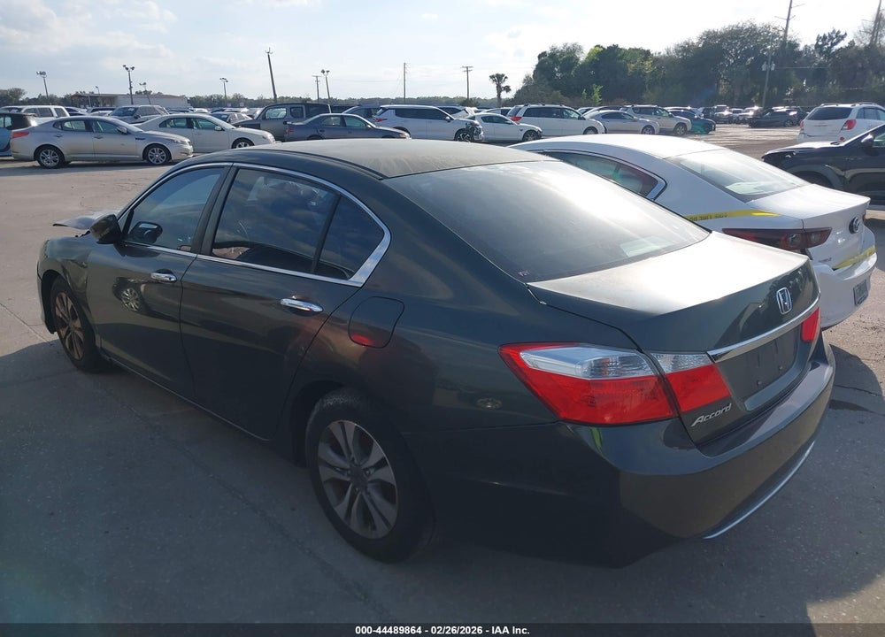 2015 HONDA ACCORD LX VIN: 1HGCR2F31FA135444