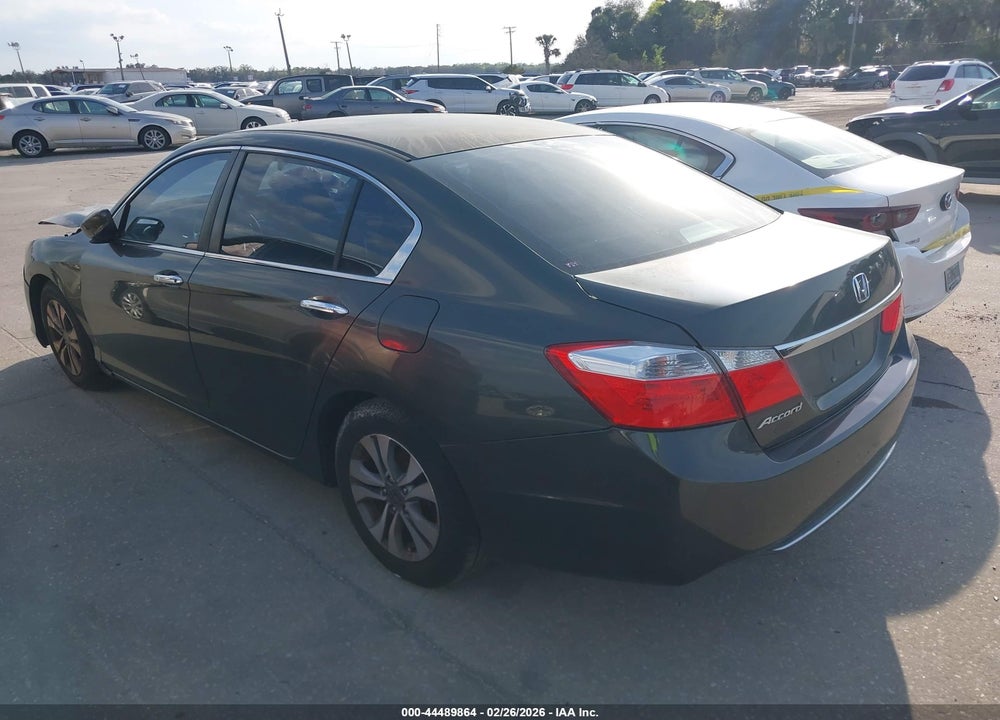 2015 HONDA ACCORD LX VIN: 1HGCR2F31FA135444