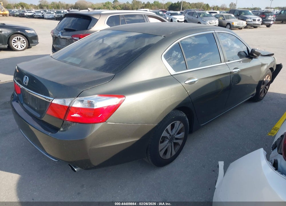 2015 HONDA ACCORD LX VIN: 1HGCR2F31FA135444