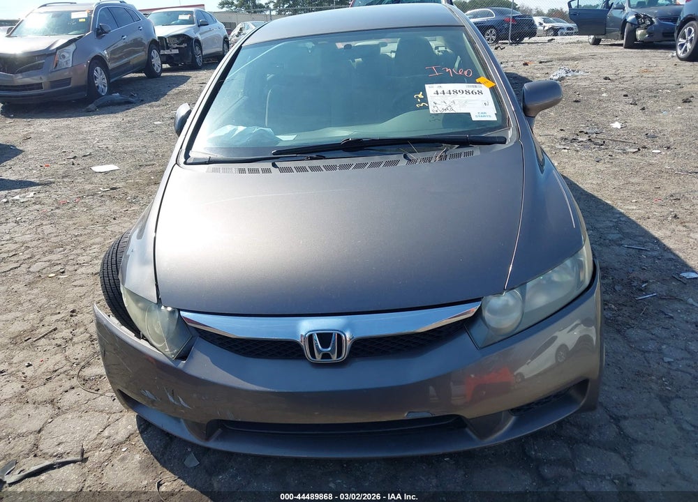 2011 HONDA CIVIC LX VIN: 19XFA1F52BE019918