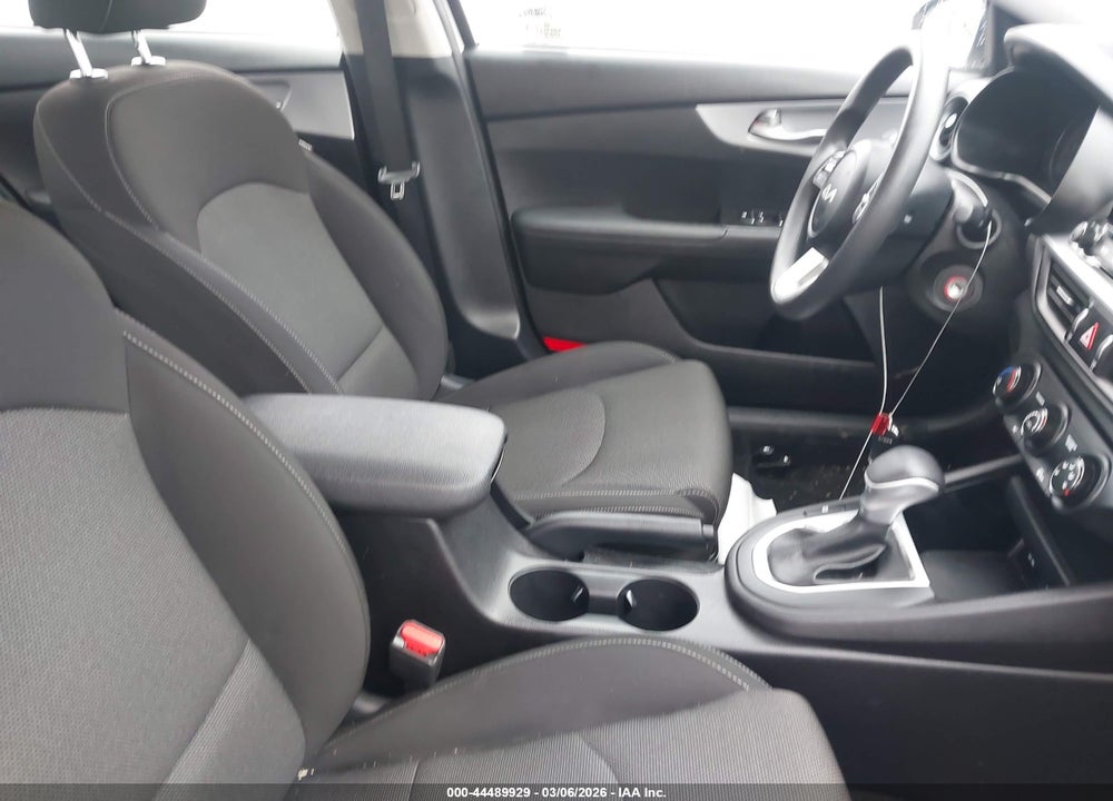 2024 KIA FORTE LXS VIN: 3KPF24AD4RE734755