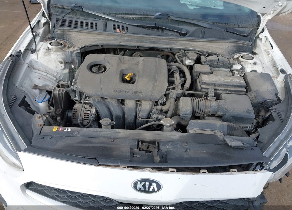 2019 KIA FORTE LXS VIN: 3KPF24AD4KE075985