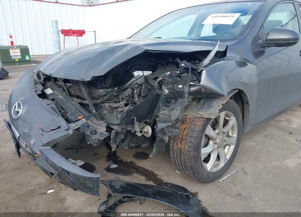 2010 MAZDA 3 I TOURING VIN: JM1BL1SGXA1131061
