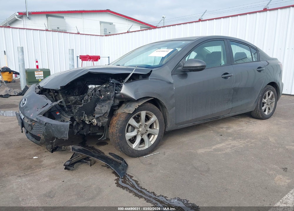 2010 MAZDA 3 I TOURING VIN: JM1BL1SGXA1131061