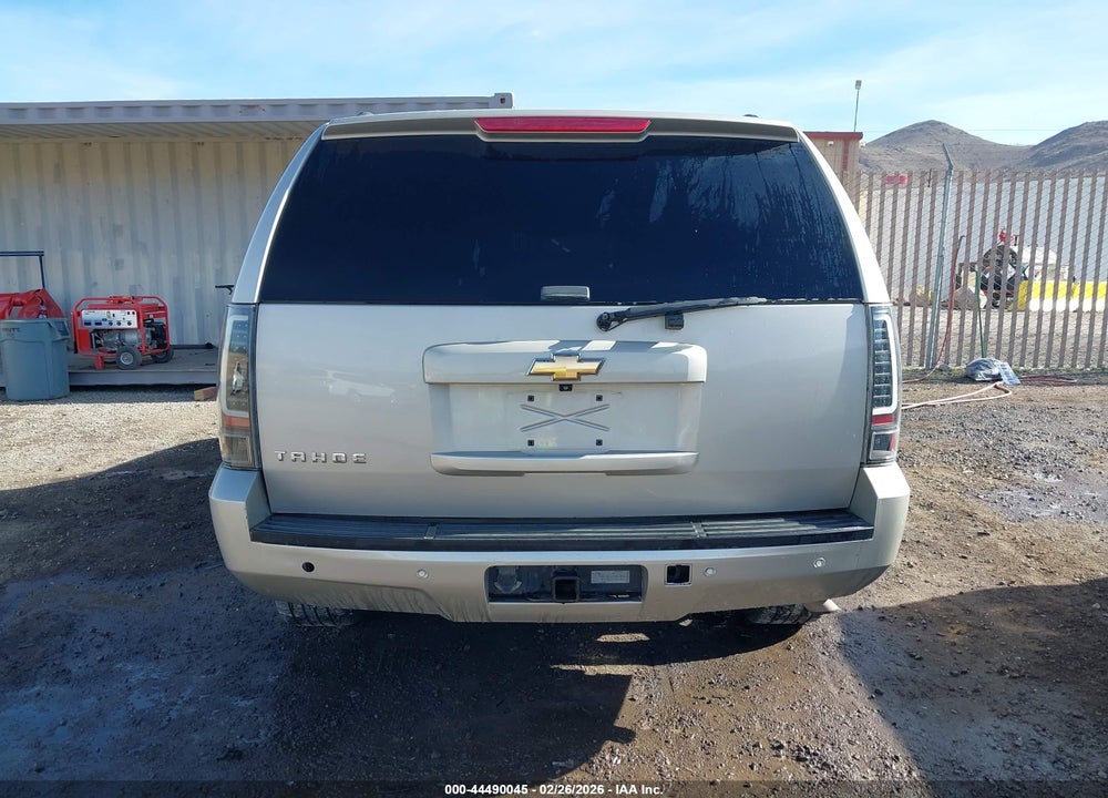 2007 CHEVROLET TAHOE LTZ VIN: 1GNFK13017R199174