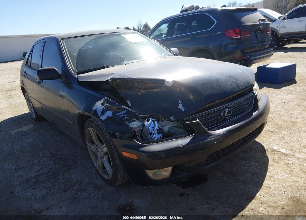 2001 LEXUS IS 300 VIN: JTHBD182110020346
