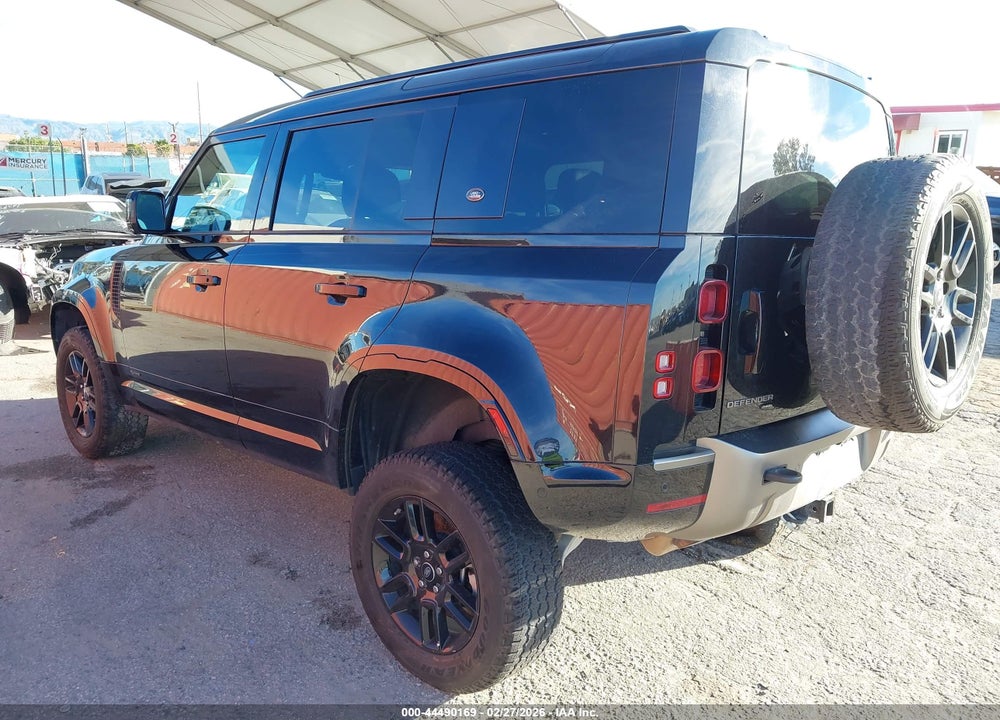 2021 LAND ROVER DEFENDER 110 X-DYNAMIC SE VIN: SALE27RU5M2040706