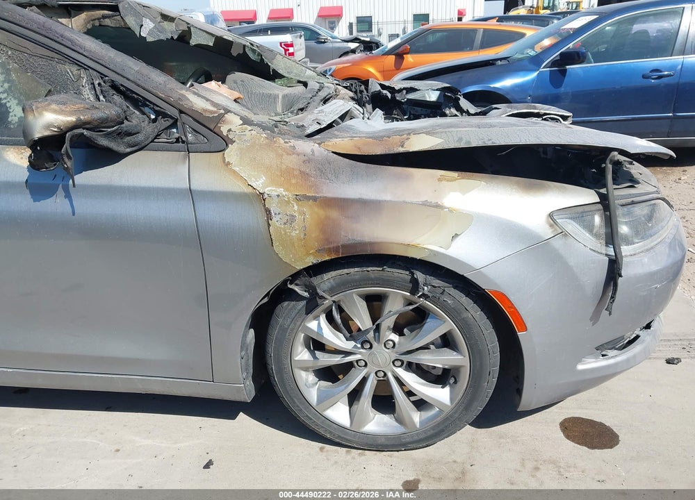 2016 CHRYSLER 200 S VIN: 1C3CCCDG6GN156154