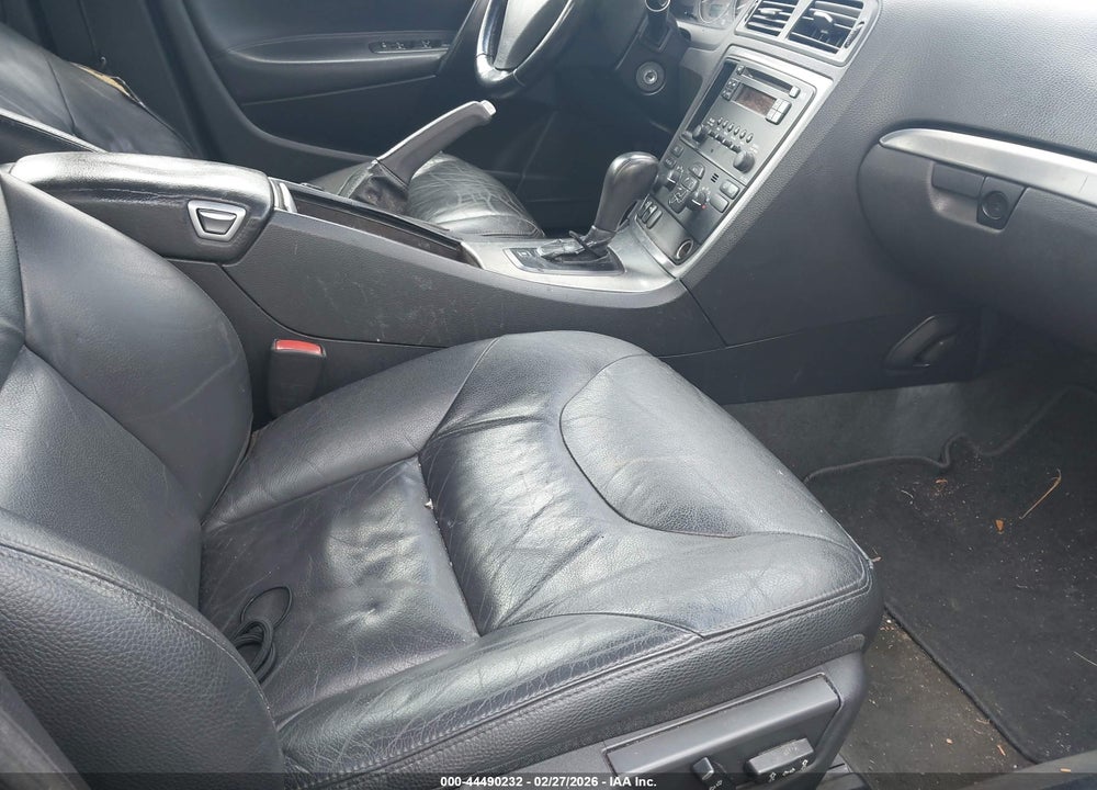 2008 VOLVO S60 2.5T VIN: YV1RS592282684854