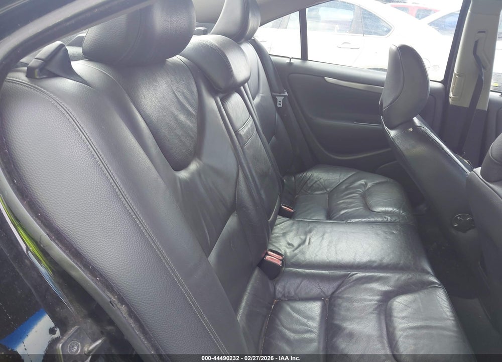 2008 VOLVO S60 2.5T VIN: YV1RS592282684854