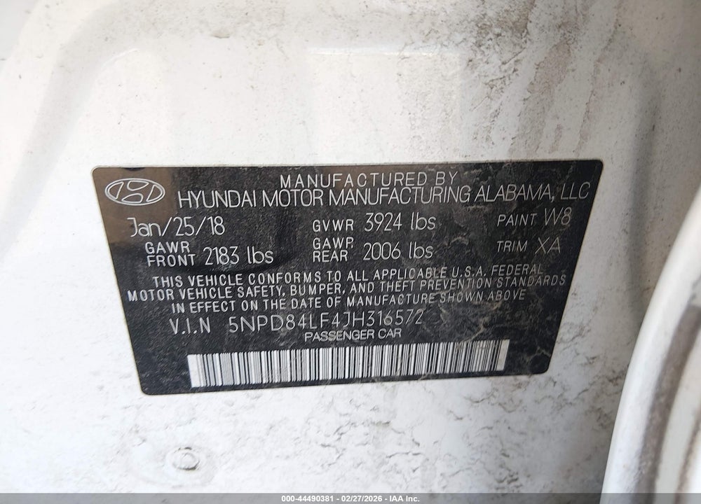 2018 HYUNDAI ELANTRA VIN: 5NPD84LF4JH316572