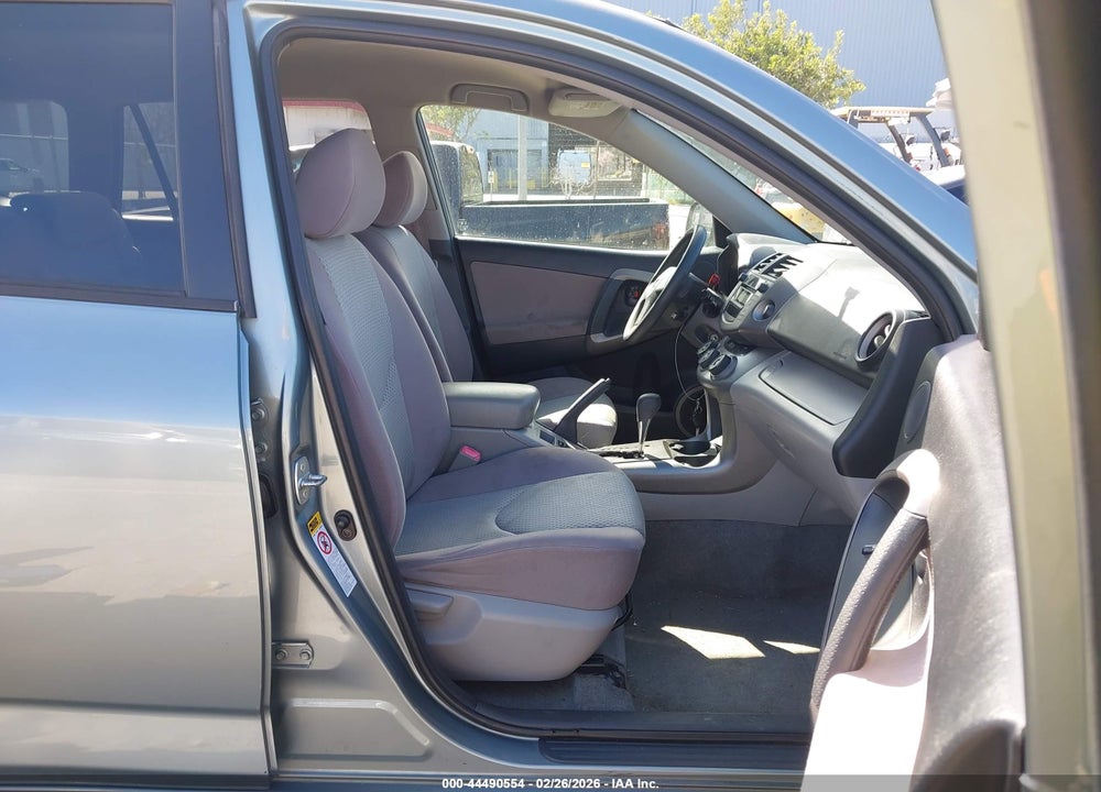 2006 TOYOTA RAV4 VIN: JTMBD33V365007736