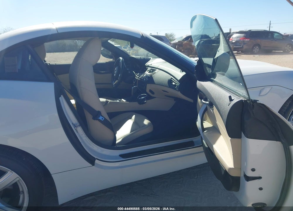 2010 BMW Z4 SDRIVE30I VIN: WBALM5C51AE377248