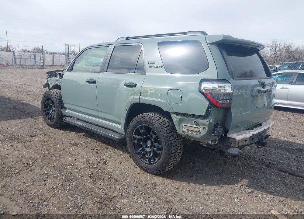 2022 TOYOTA 4RUNNER TRD SPORT VIN: JTESU5JR8N5994152