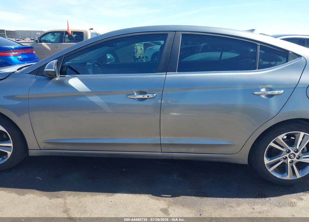 2017 HYUNDAI ELANTRA LIMITED VIN: KMHD84LF9HU224532