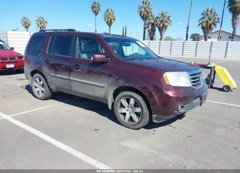 2013 HONDA PILOT TOURING VIN: 5FNYF4H93DB010203