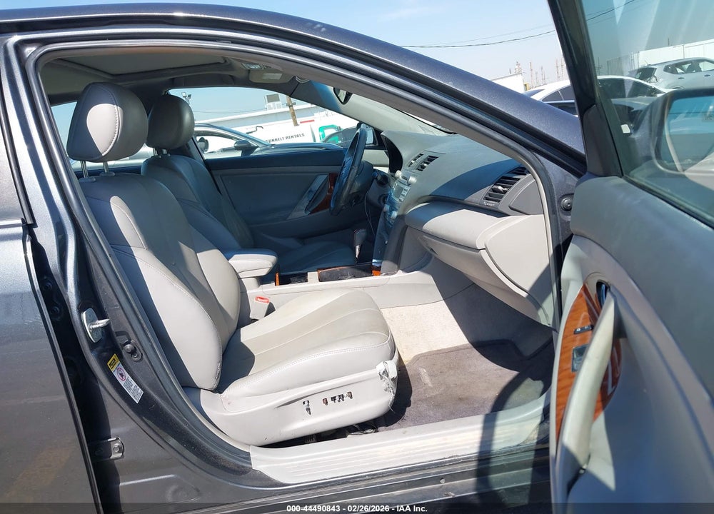 2008 TOYOTA CAMRY XLE VIN: 4T1BE46K88U261824
