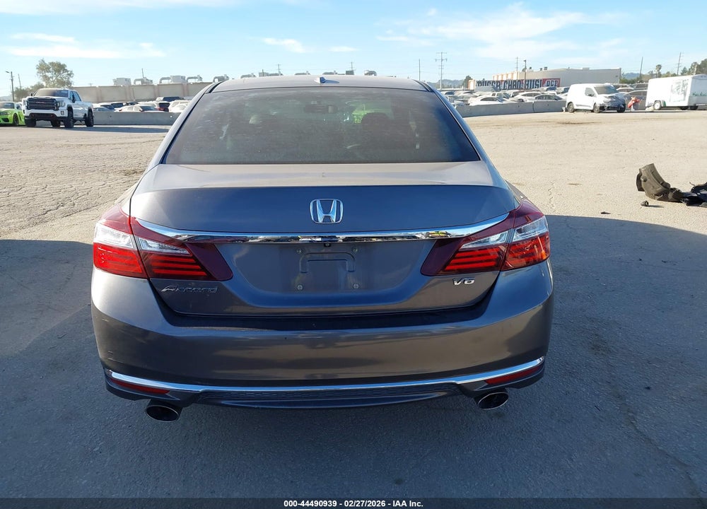 2016 HONDA ACCORD EX-L V-6 VIN: 1HGCR3F80GA025813