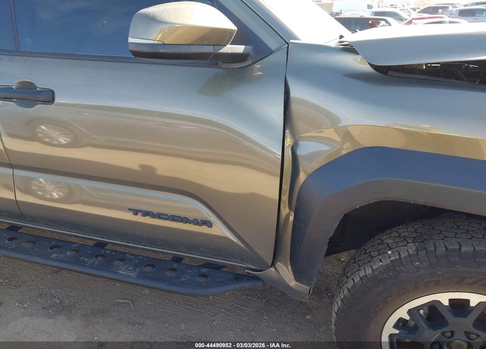 2024 TOYOTA TACOMA TRD OFF ROAD VIN: 3TMLB5JN1RM008567