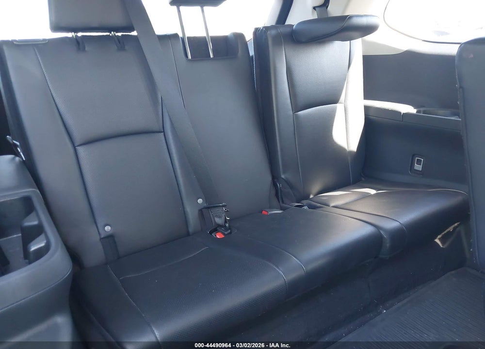 2024 TOYOTA GRAND HIGHLANDER HYBRID XLE VIN: 5TDACAB56RS002727