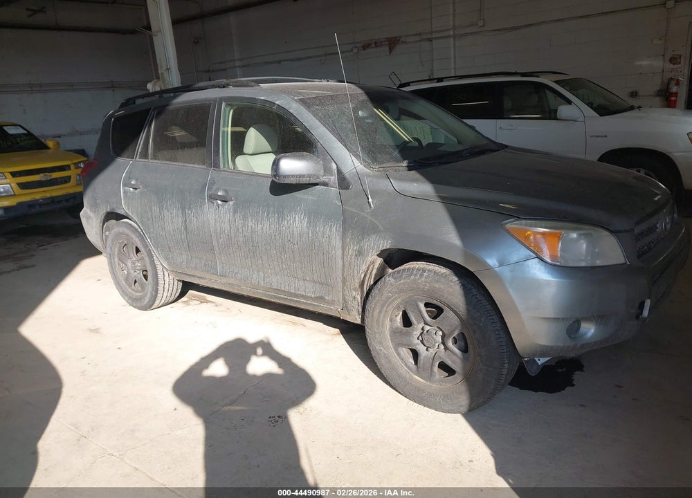 2007 TOYOTA RAV4 VIN: JTMBD33V175112213