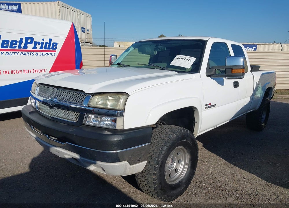 2004 CHEVROLET SILVERADO 2500HD LS VIN: 1GCHK29144E193878