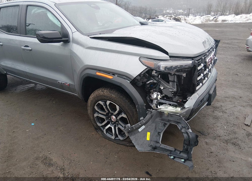 2024 GMC CANYON 4WD AT4 VIN: 1GTP6DEK6R1157070