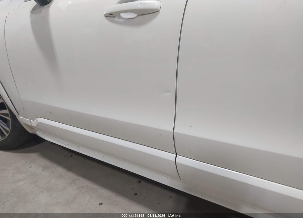 2021 VOLVO XC90 T6 MOMENTUM 7 PASSENGER VIN: YV4A22PK0M1751310