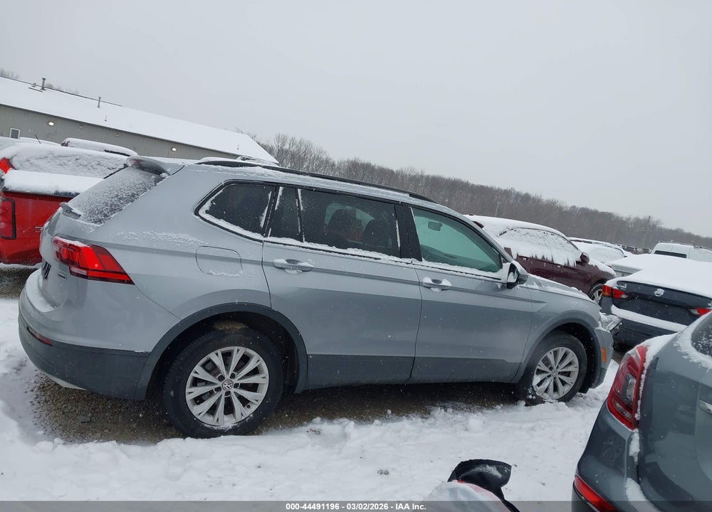 2019 VOLKSWAGEN TIGUAN 2.0T S VIN: 3VV0B7AX0KM162131
