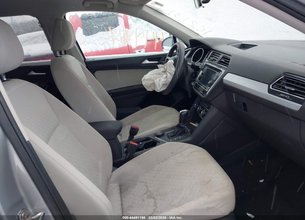 2019 VOLKSWAGEN TIGUAN 2.0T S VIN: 3VV0B7AX0KM162131