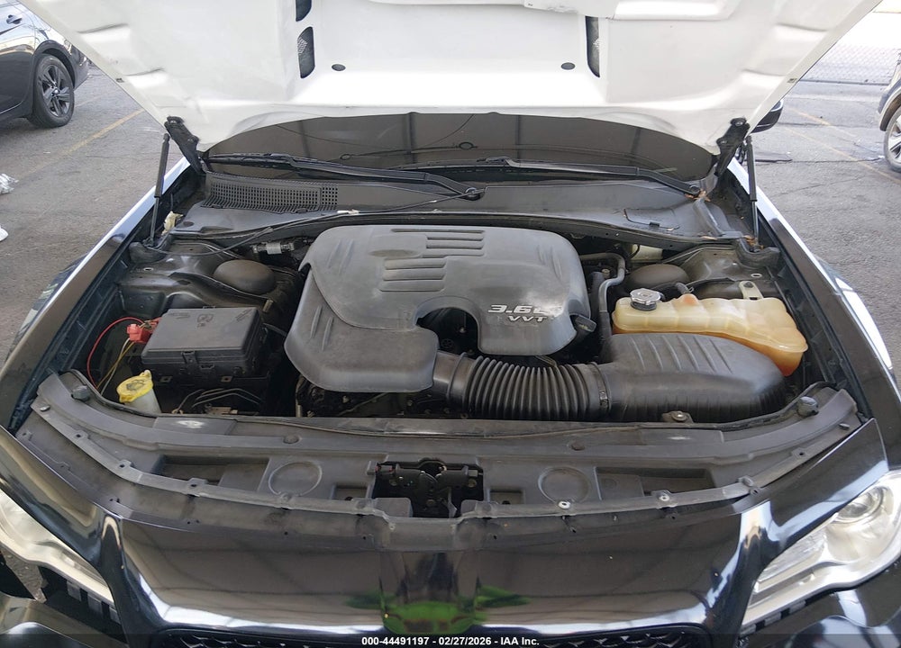 2017 CHRYSLER 300C VIN: 2C3CCAEG1HH566504