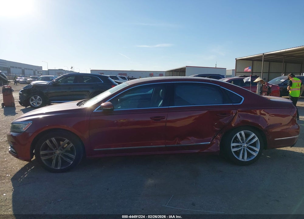 2018 VOLKSWAGEN PASSAT 2.0T SEL PREMIUM VIN: 1VWCA7A36JC025493