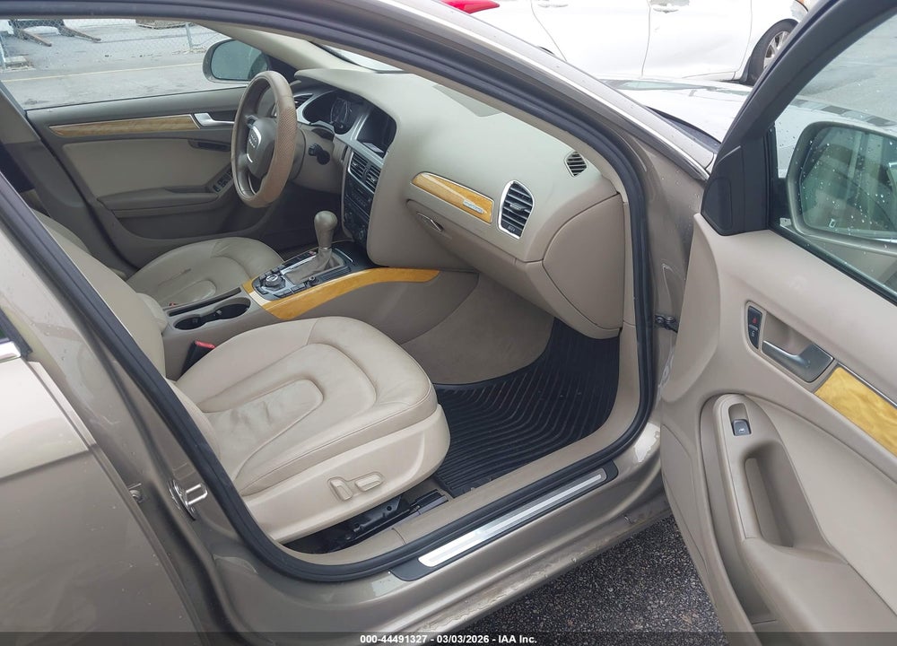 2009 AUDI A4 2.0T PREMIUM VIN: WAUSF78K39N039099