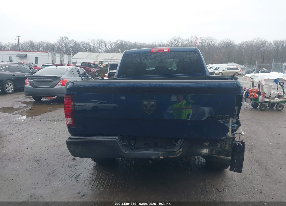 2022 RAM 1500 CLASSIC WARLOCK  4X4 6'4 BOX VIN: 1C6RR7GG3NS173779
