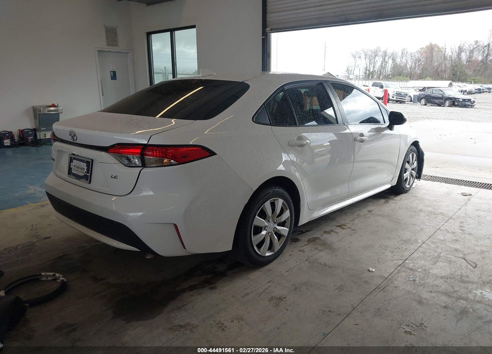 2022 TOYOTA COROLLA LE VIN: 5YFEPMAE0NP389402