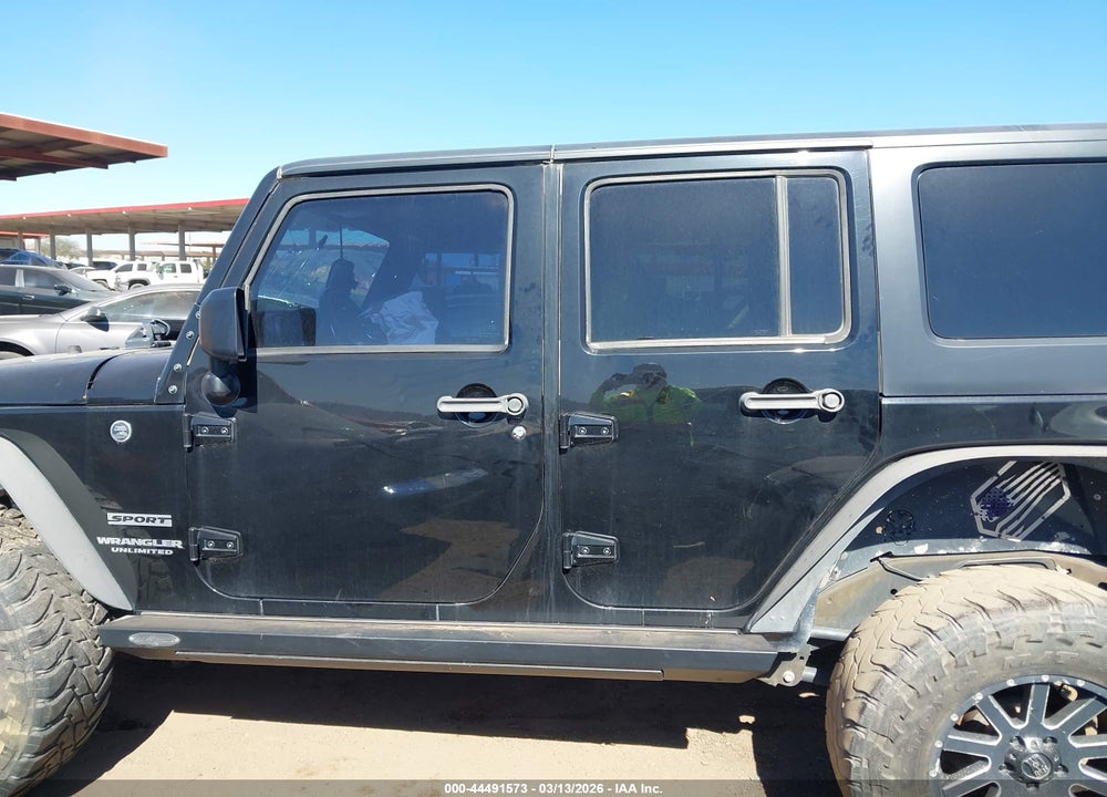 2017 JEEP WRANGLER UNLIMITED SPORT 4X4 VIN: 1C4BJWDG1HL561415