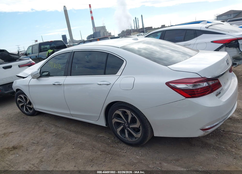 2016 HONDA ACCORD EX-L VIN: 1HGCR2F95GA237318