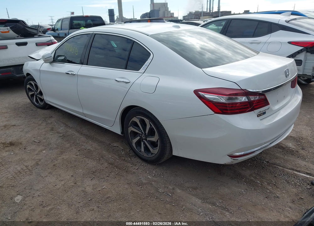 2016 HONDA ACCORD EX-L VIN: 1HGCR2F95GA237318