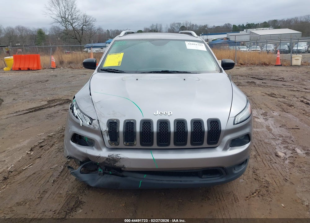 2018 JEEP CHEROKEE LATITUDE FWD VIN: 1C4PJLCB1JD519742