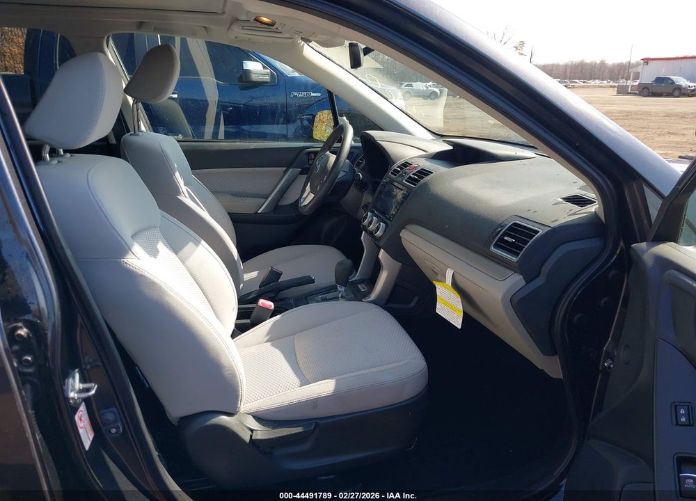 2017 SUBARU FORESTER 2.5I PREMIUM VIN: JF2SJAGC9HH485393