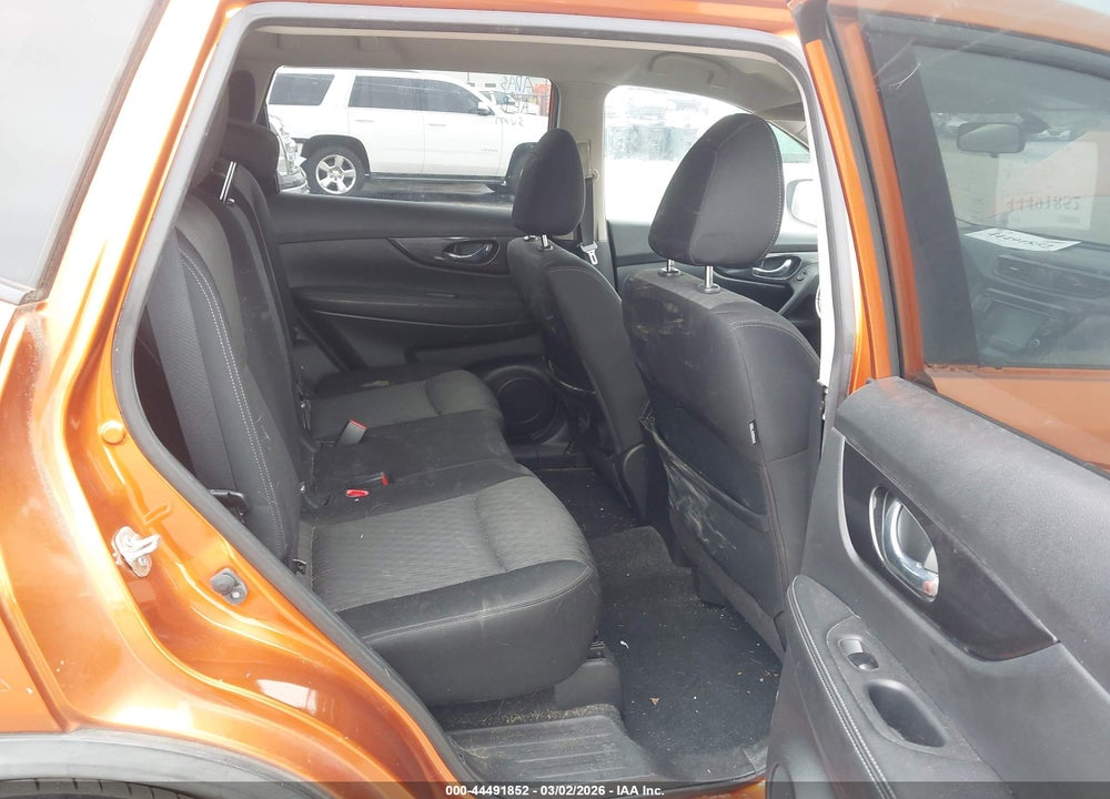 2018 NISSAN ROGUE SV VIN: JN8AT2MV5JW305168