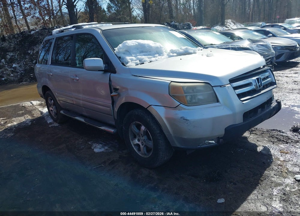 2007 HONDA PILOT EX VIN: 5FNYF28457B025685