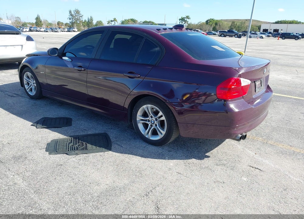 2008 BMW 328I VIN: WBAVA33548KX88452