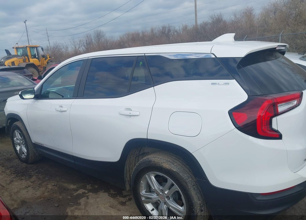 2024 GMC TERRAIN FWD SLE VIN: 3GKALMEGXRL326336